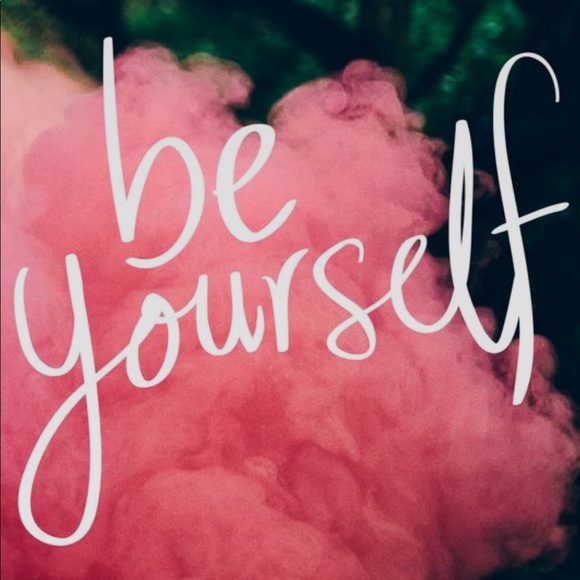 Meet your Posher, Kimberly - Picture 1 of 1